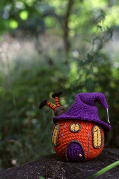 Pumpkin Witch House Crochet Pattern