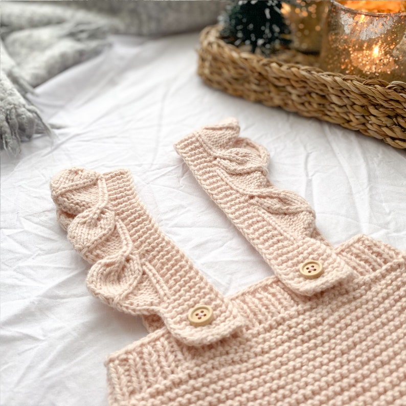 Bloomers Knitting Pattern - 5 sizes (0-18M)