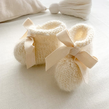 Baby Booties Knitting Pattern