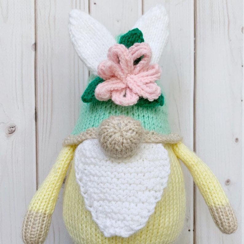 Easter Gnome Knitting Pattern