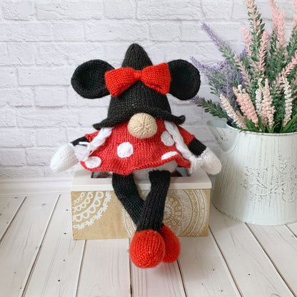 Mickey and Minnie Mouse Gnome’s Knitting Pattern