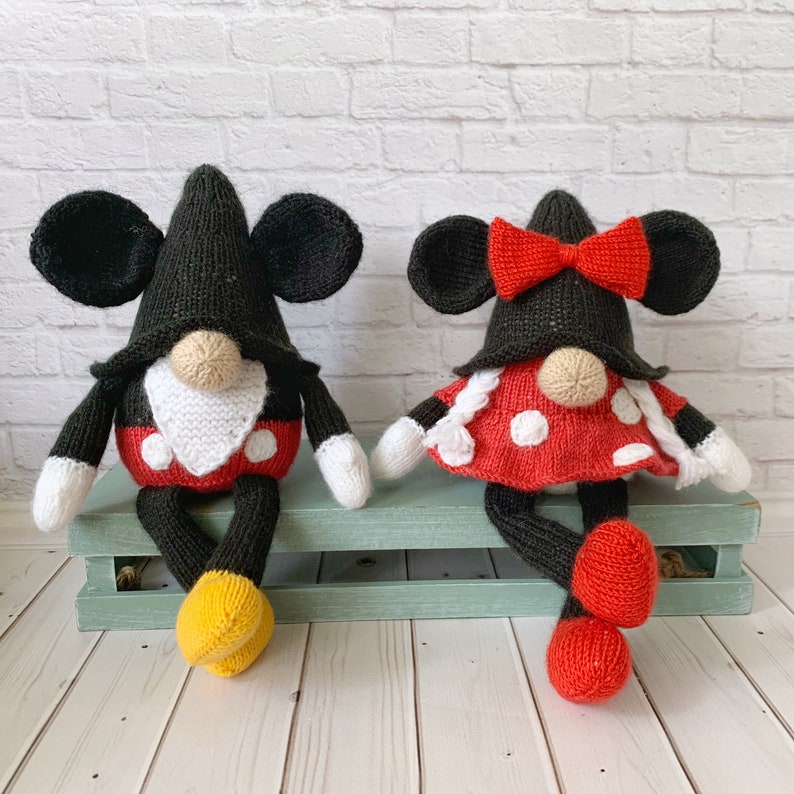 Mickey and Minnie Mouse Gnome’s Knitting Pattern